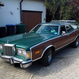 1977 Mercury Cougar Villager.jpg