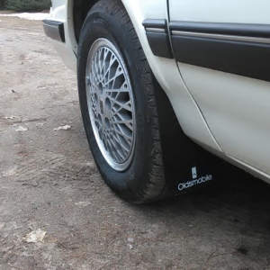 OldsmobileMudflap.jpg