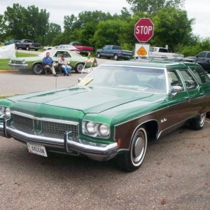 1973 Oldsmobile Custom Cruiser