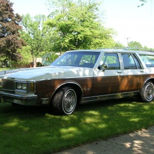 1989 Oldsmobile Custom Cruiser