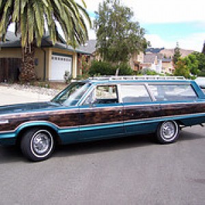 65 Dodge 880 Wagon