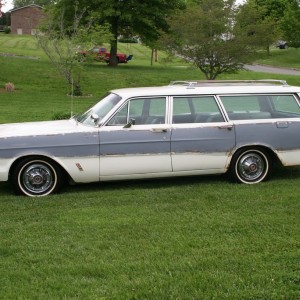 1966 Ford Country Squire 428ci V8