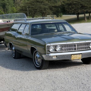 1970 Ford Galaxie 500 Country Sedan