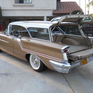 1957 Oldsmobile Super 88 Fiesta Station Wagon