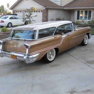 1957 Oldsmobile Super 88 Fiesta Station Wagon