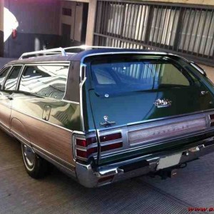 1972 Chrysler town and country