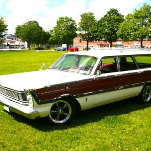 65 Country Squire