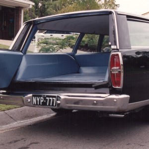 Wagon Tailgate
