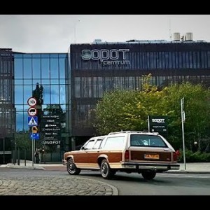 Ford LTD Crown Victoria Country Squire Griswold G1982 5.0 V8 dzień zakupu 7.10.2017 Gdynia / Sopot - YouTube