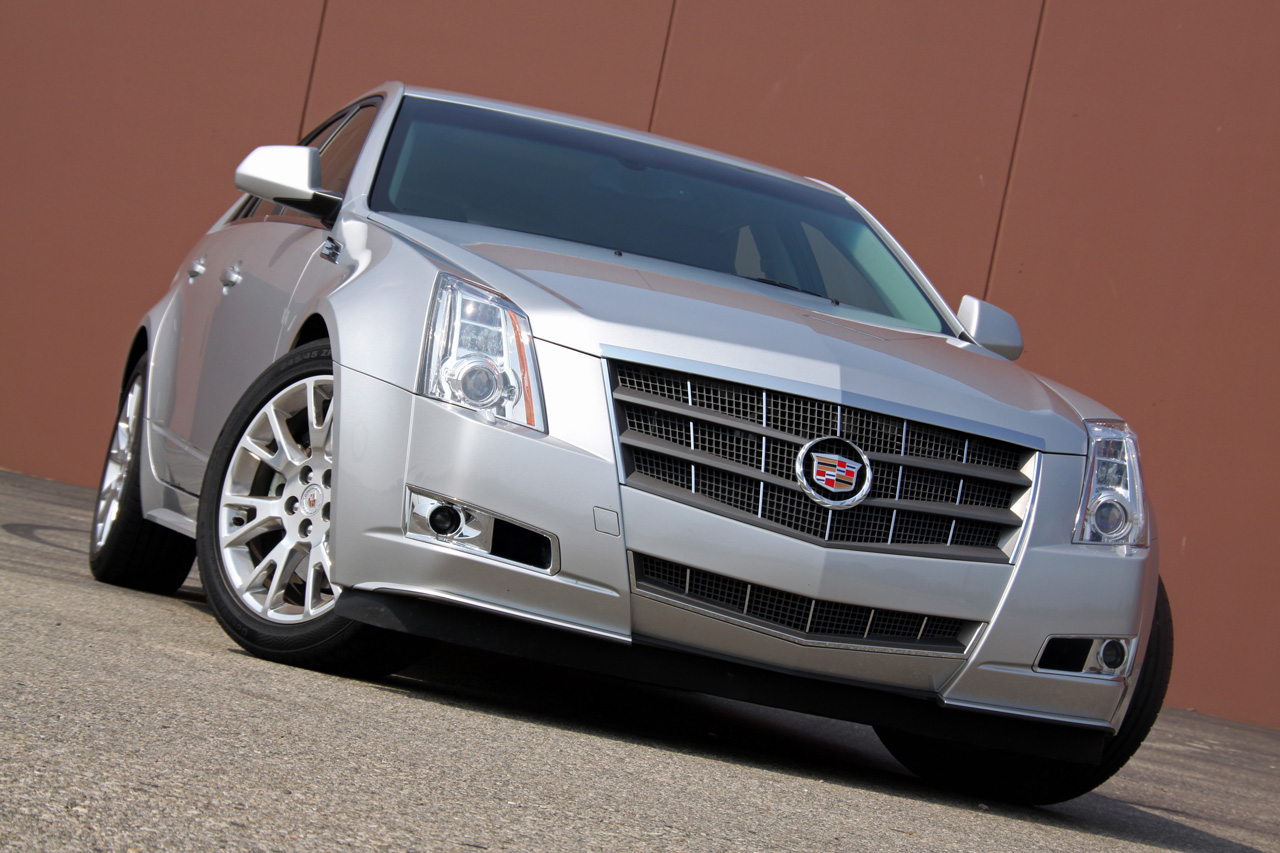 Cadillac CTS 2010 года