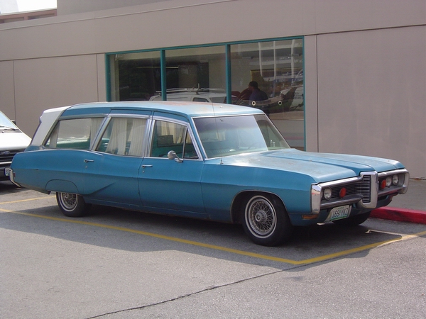 ???? Pontiac hearse