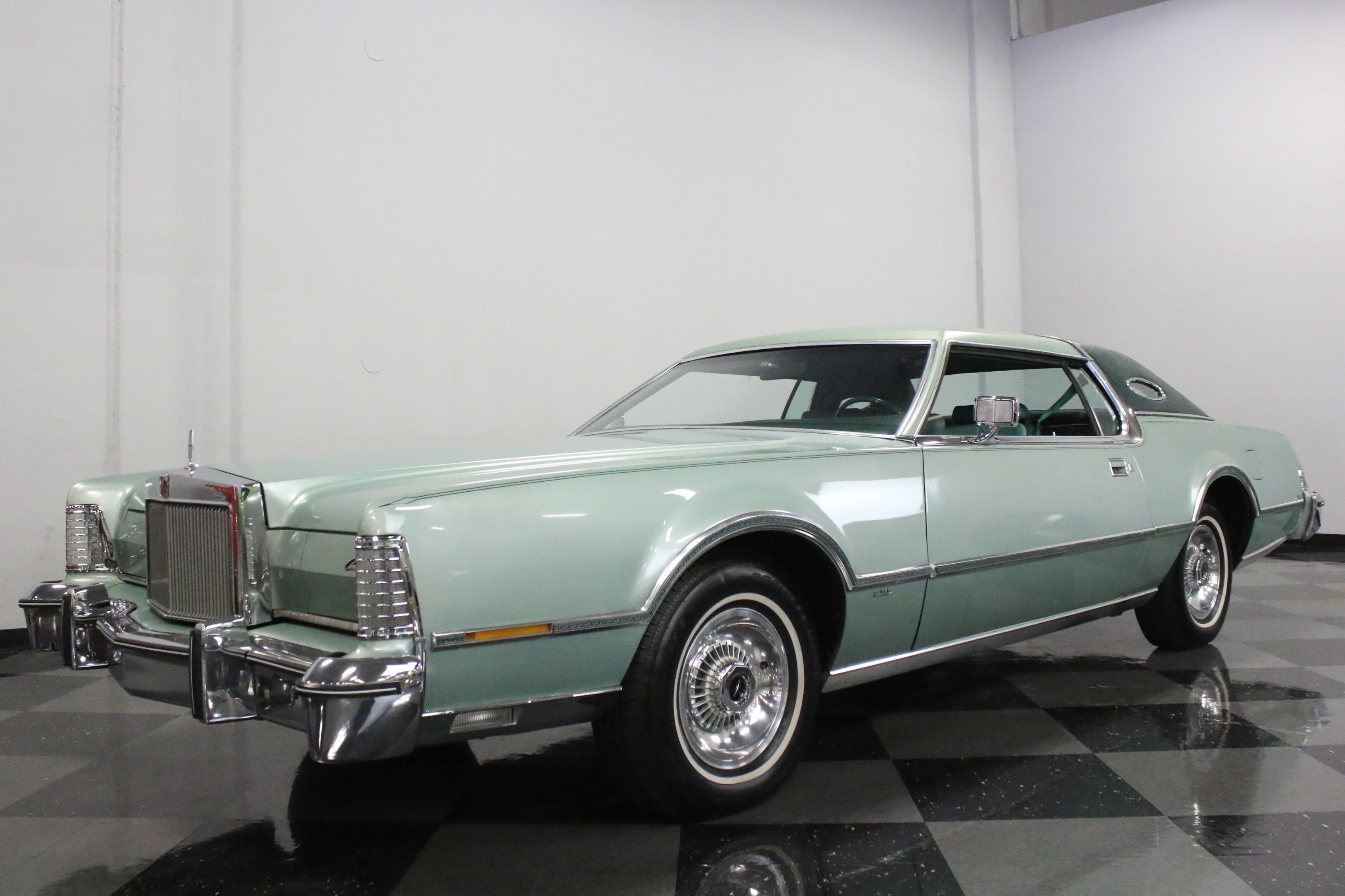 Lincoln Mark 4 1976