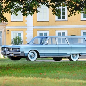 Chrysler_Kombi_TLF_9125_lowres.jpg