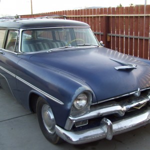 1956 Plymouth 4-dr wagon