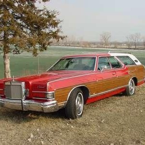 1975 Lincoln Wagon