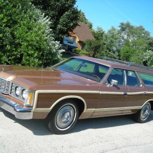1973 Ford Country Squire Station Wagon