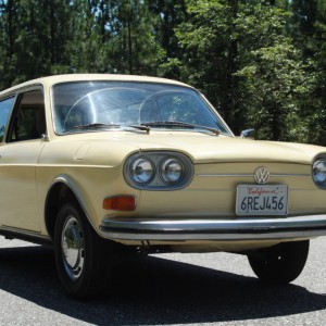 1971 Volkswagen 411 Station Wagon