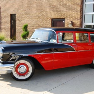 1956 Pontiac Chieftan Station Wagon