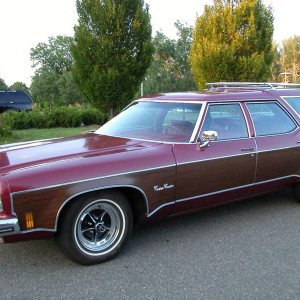 1973 Oldsmobile Custom Cruiser