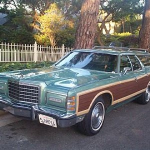 1978 Ford LTD Country Squire "Jade Luxury Group"