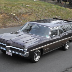 1967 Pontiac Bonneville Executive Safari Station Wagon
