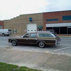 1972 Kingswood Estate