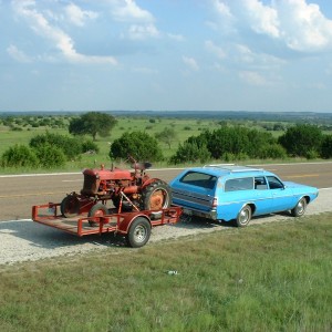 72 Coronet Hauling The Cub